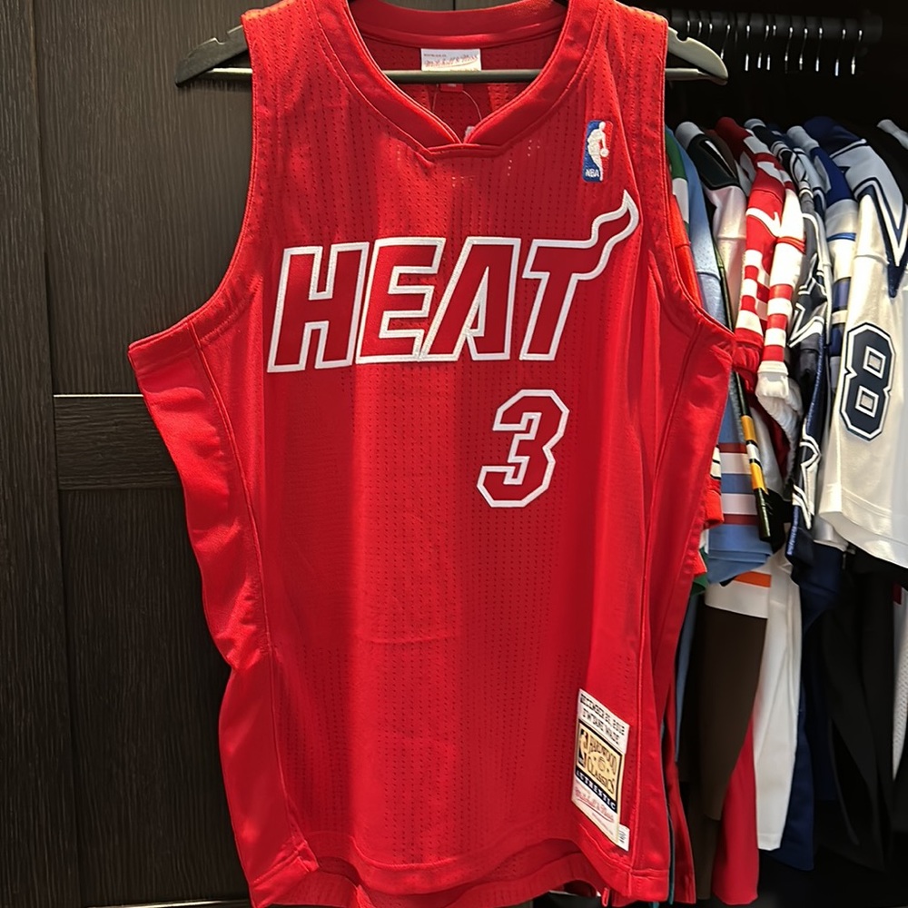 Dwyane Wade Miami Heat Mitchell & Ness 2012 Authentic NBA Jersey - Scarlet